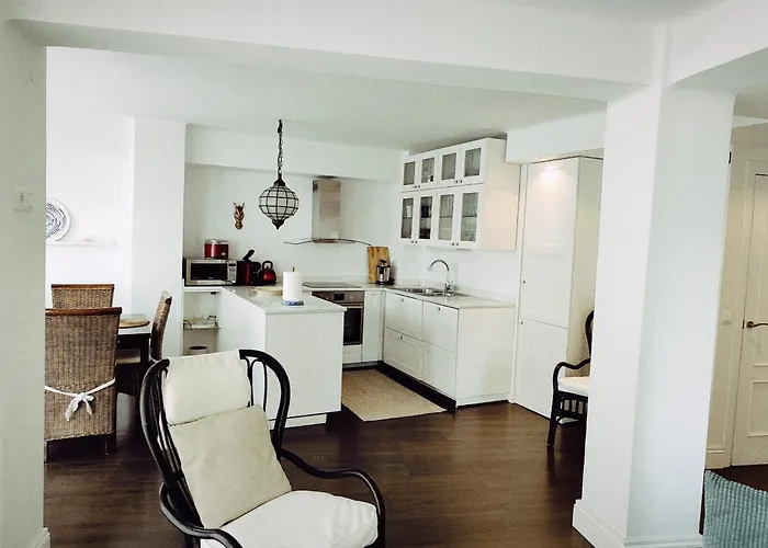 Edf Sur 1d Eurosur Apartman *